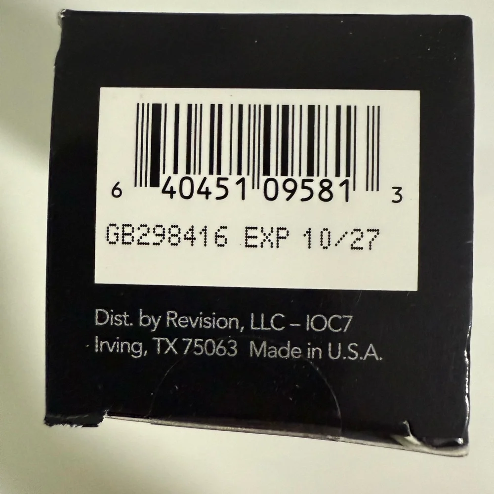 Revision Intellishade Original Anti-Aging Tinted Moistur.SPF 45 1.7oz EX… - Picture 6 of 6